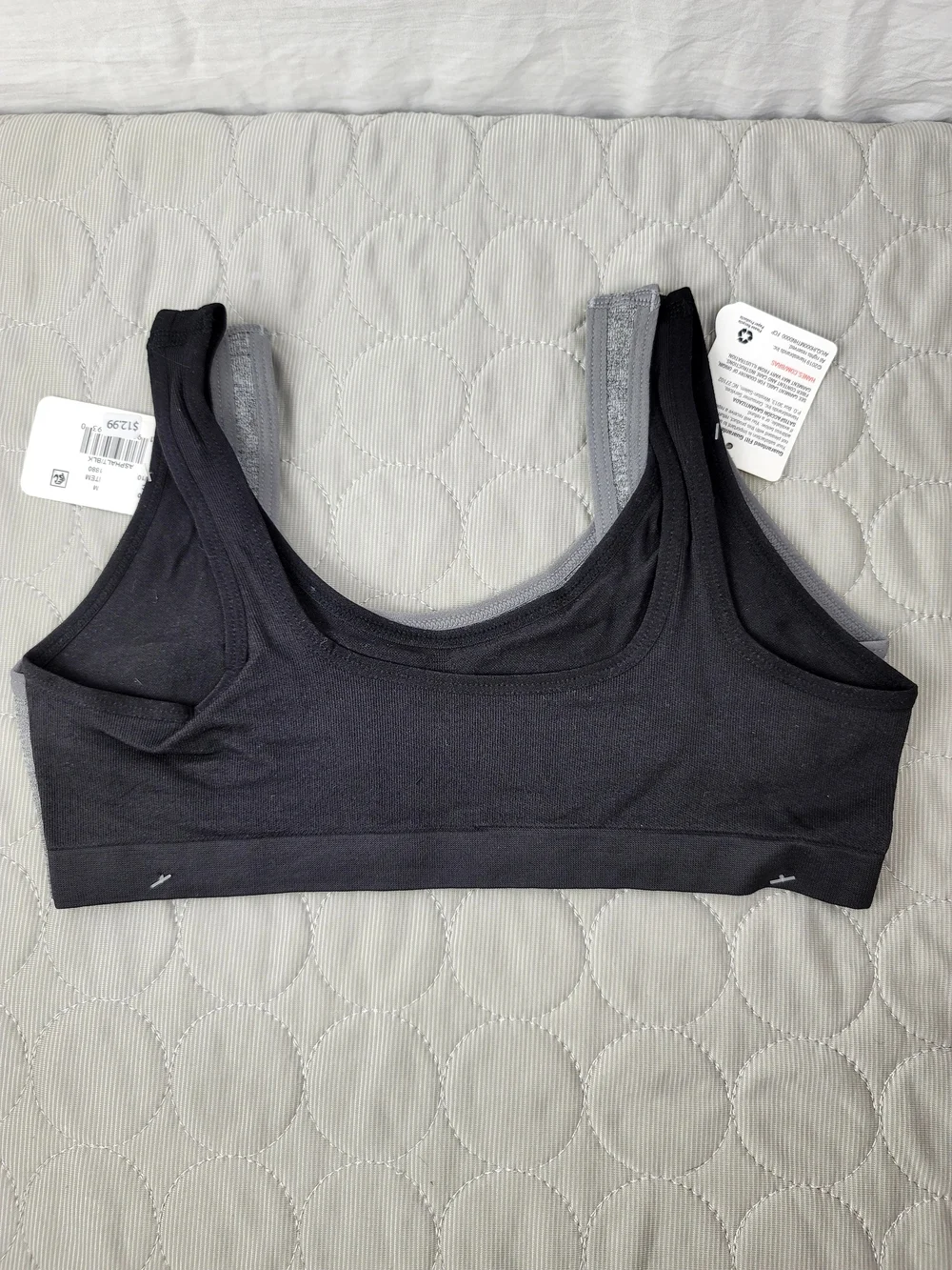 NWT Hanes Girls Cozy Seamless Wirefree Bra 2-Pack - Size Medium